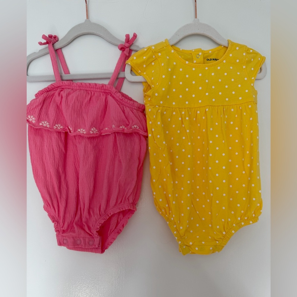 Old Navy Carter’s Baby Girl Romper Set 12–18M Pink Yellow Polka Dot